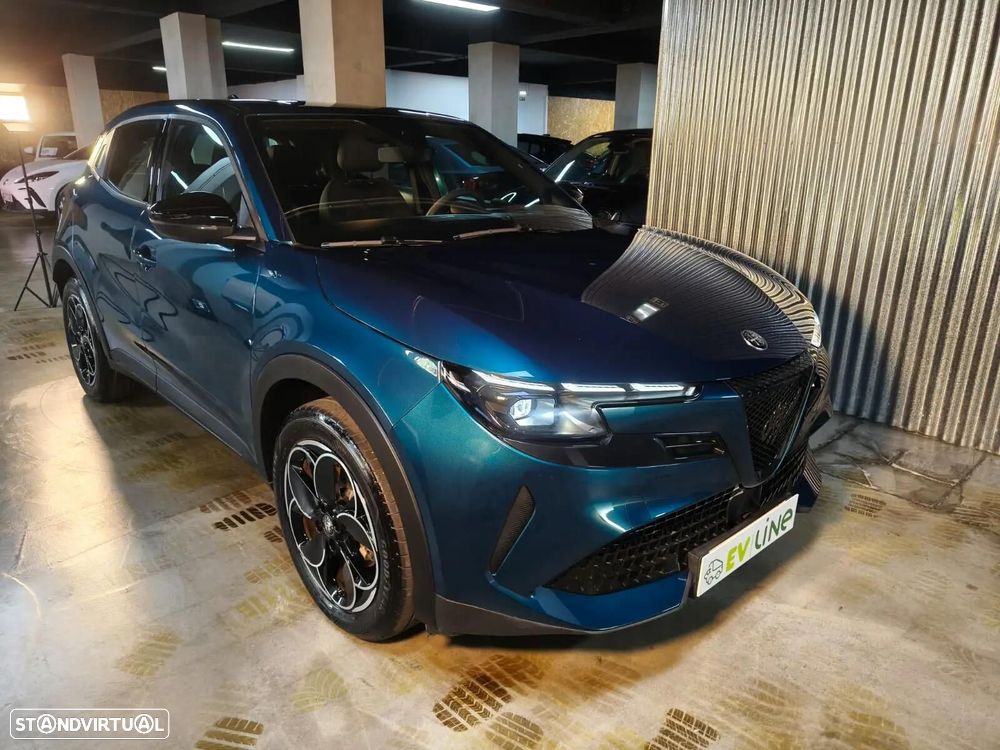 Alfa Romeo Junior Elletrica 50 kWh - 11