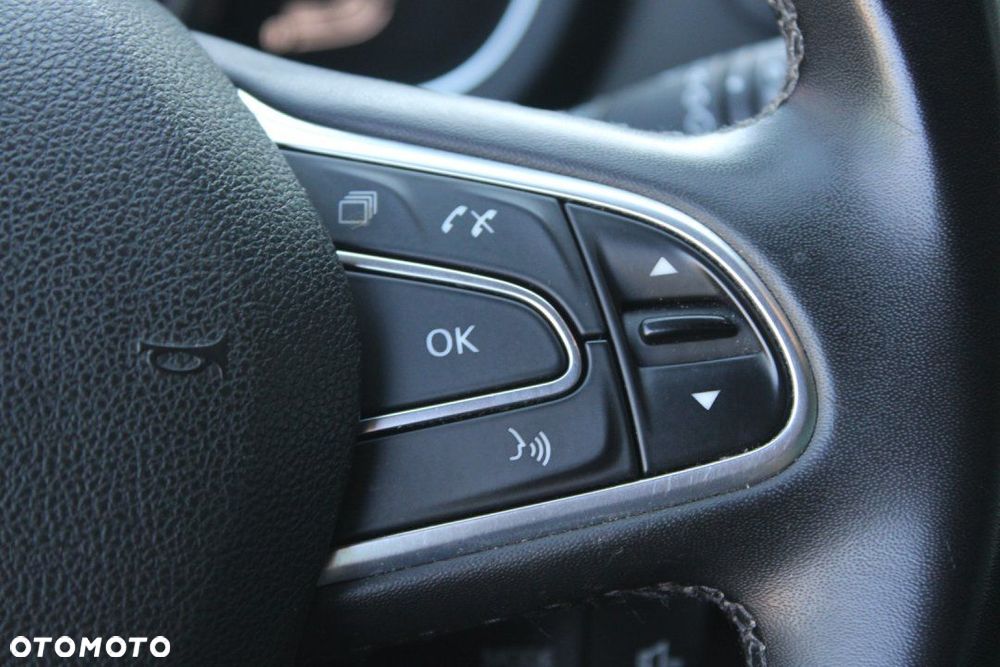 Renault Grand Scenic - 26