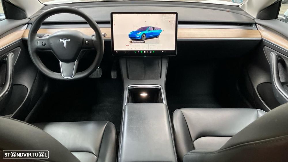Tesla Model 3 Standard Range Plus RWD - 4