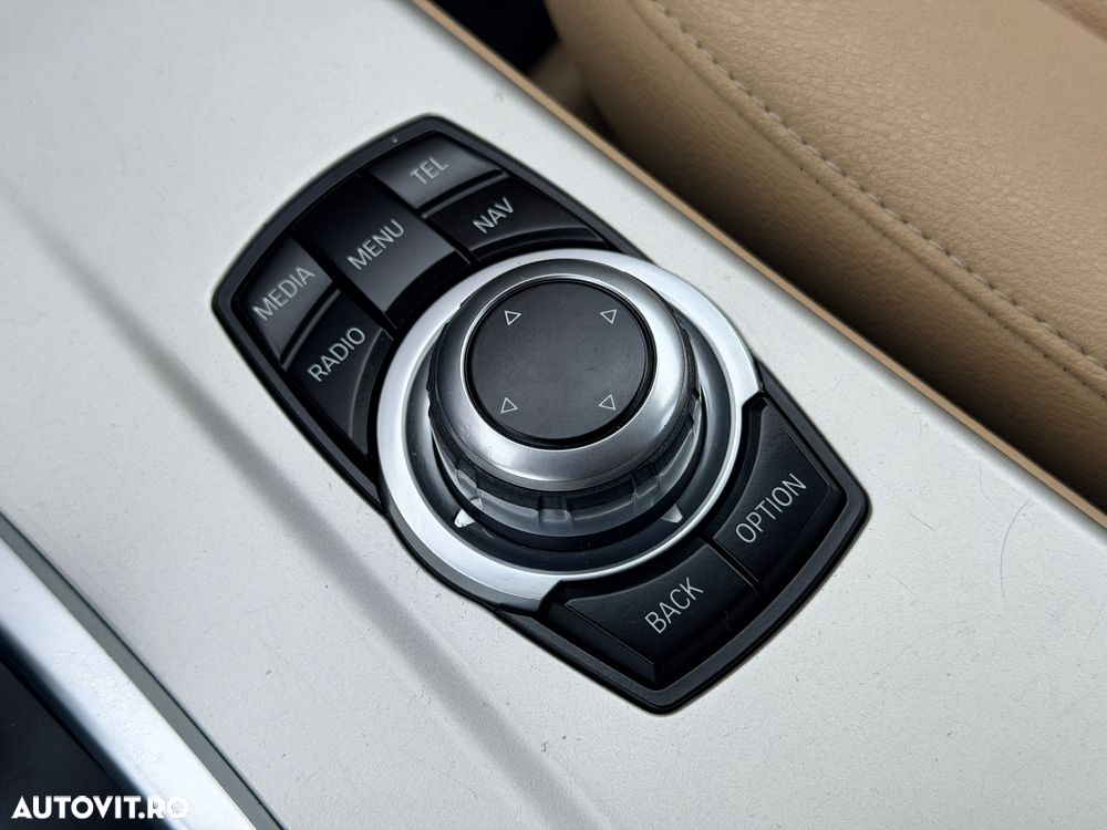 BMW X3 sDrive18d AT MHEV - 23