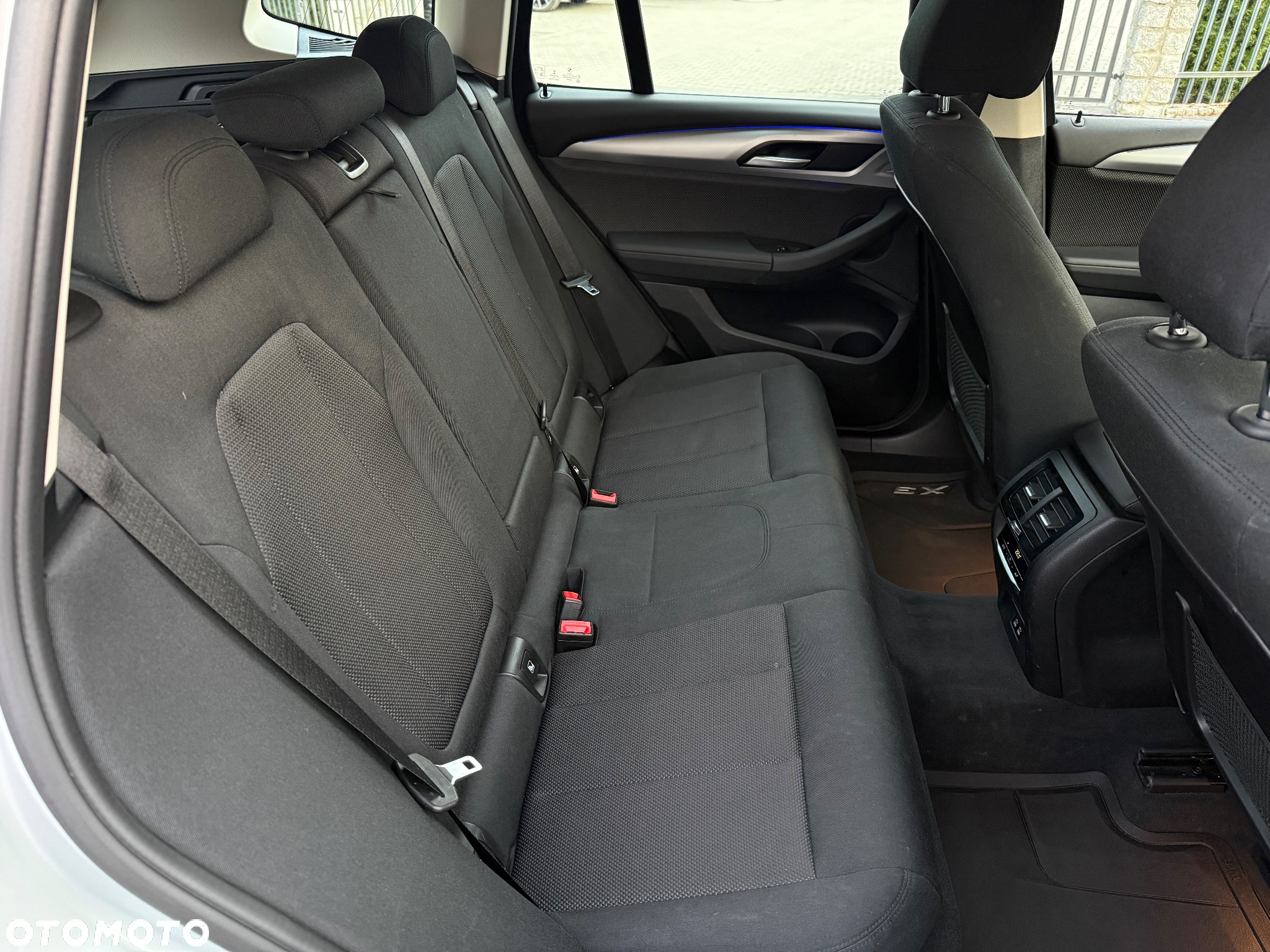 BMW X3 xDrive20d Business Edition - 34