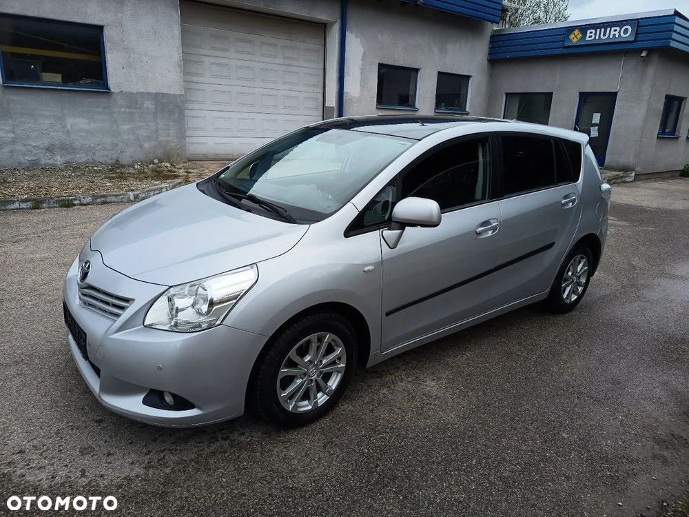 Toyota Verso 1.8 Travel - 2
