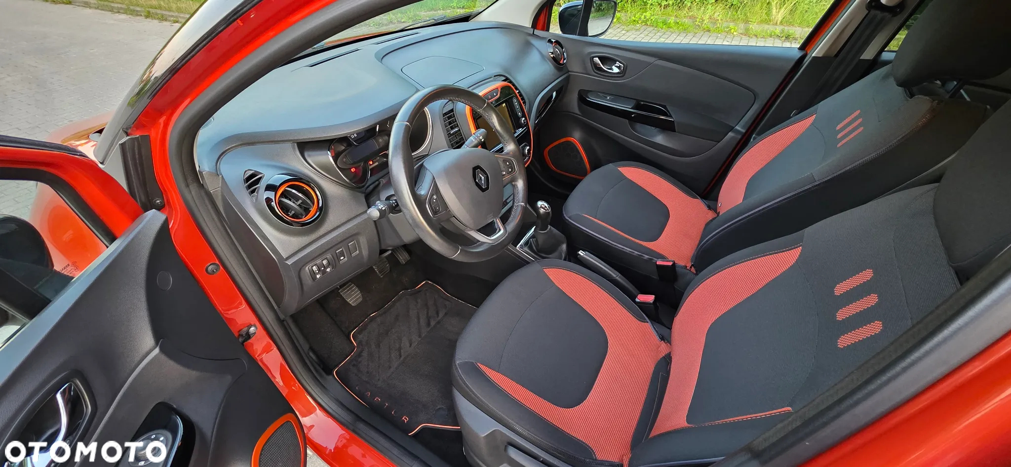 Renault Captur (ENERGY) TCe 90 INTENS - 9