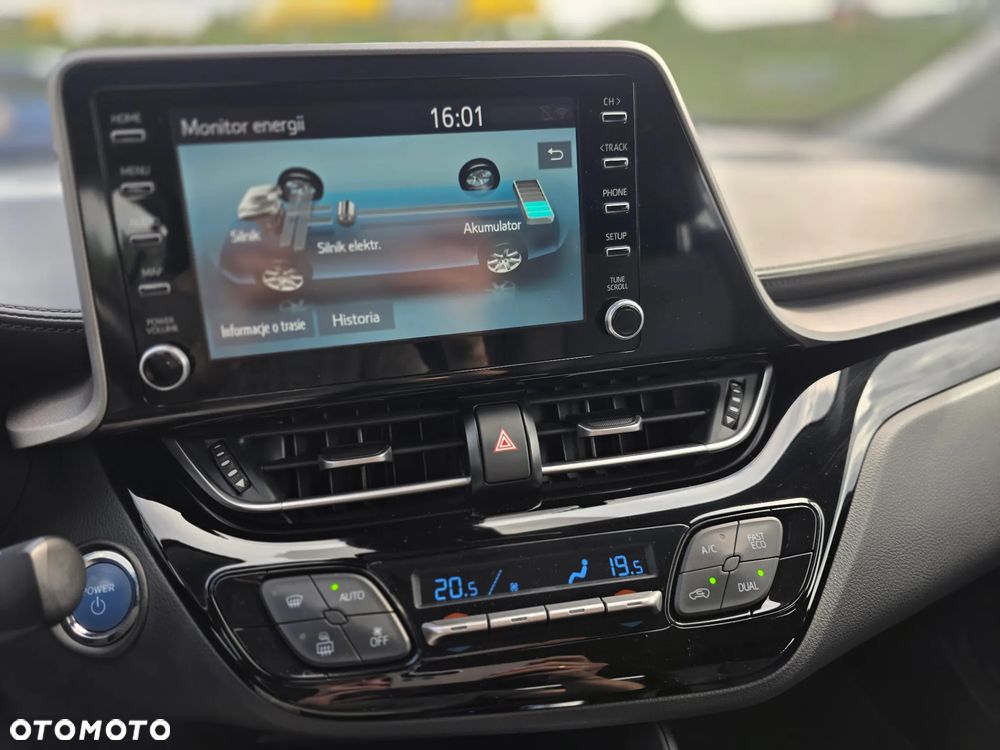 Toyota C-HR 1.8 Hybrid Comfort - 24