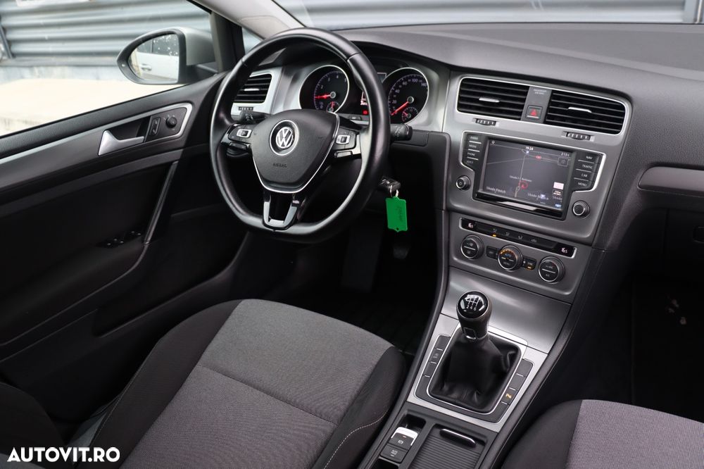 Volkswagen Golf 1.0 TSI Trendline - 8