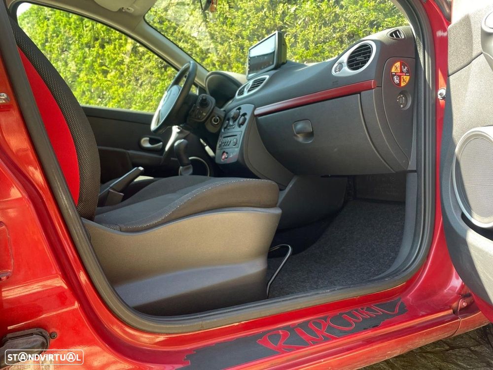 Renault Clio 1.2 16V Rip Curl - 10