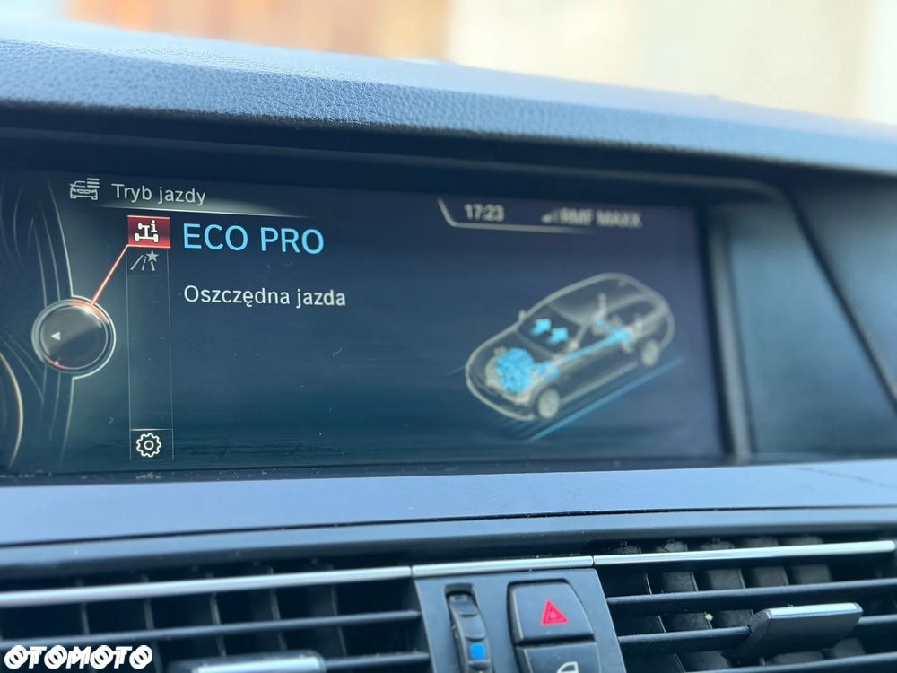 BMW Seria 5 520d - 36