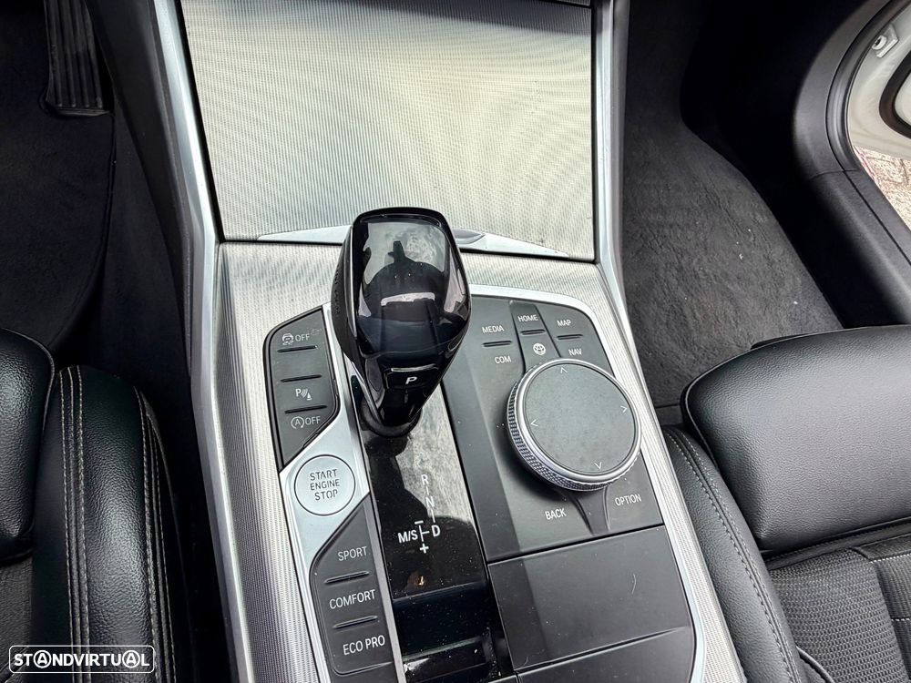 BMW 320 d Pack M Auto - 9