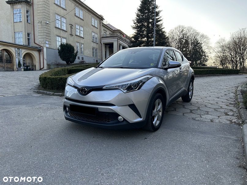 Toyota C-HR - 8
