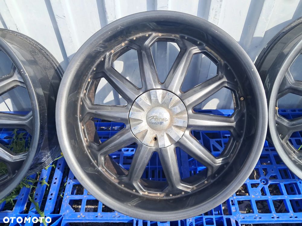 Felgi Aluminiowe R22 6×139,7  M12x1,5  67,1 - 5