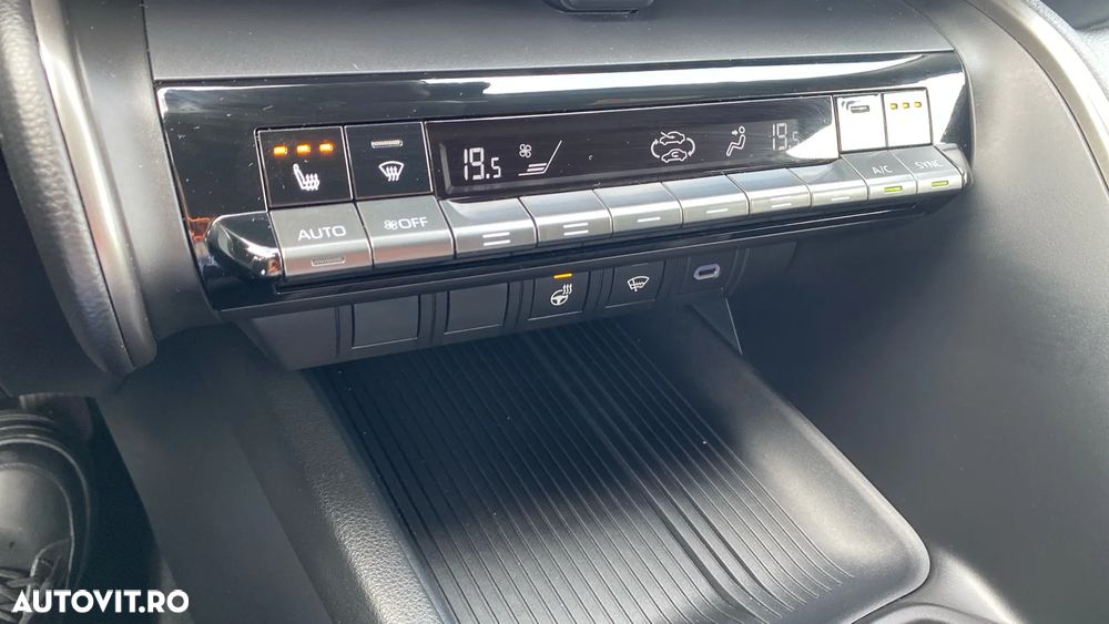Toyota C-HR 1.8 HEV 140 CP 4x2 CVT Dynamic - 15
