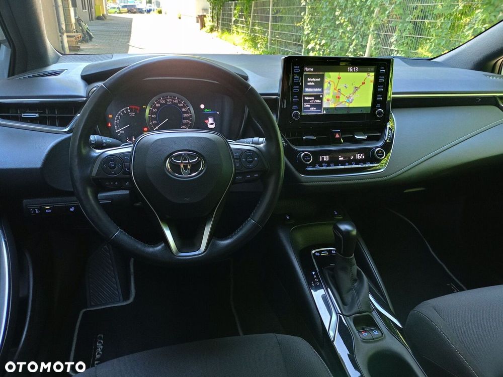 Toyota Corolla - 13