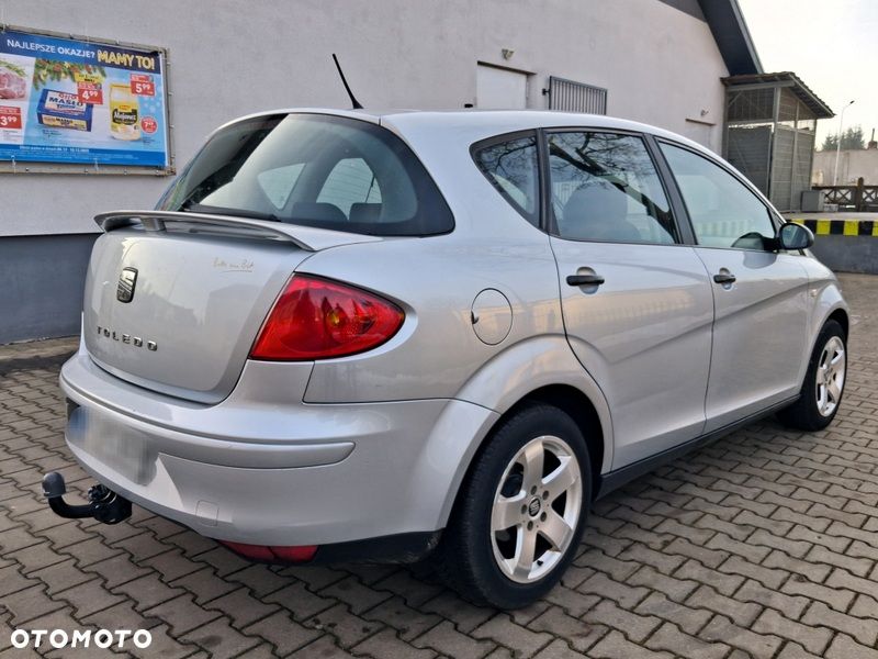 Seat Altea 1.6 Reference - 3