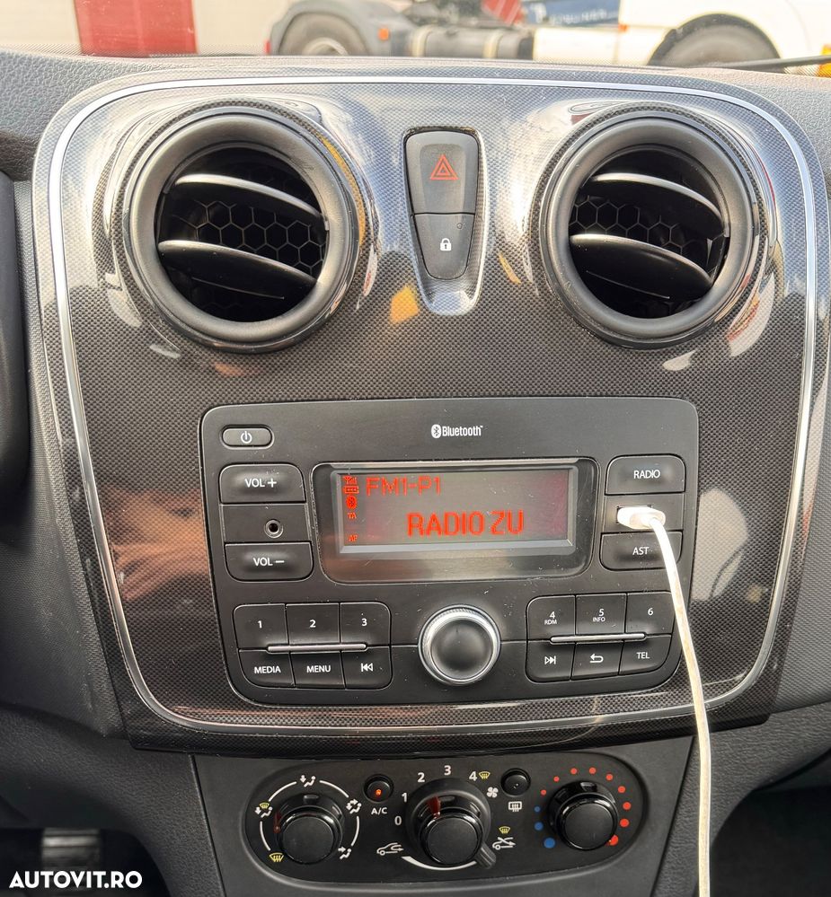 Dacia Logan 1.0 SCe Ambiance - 10