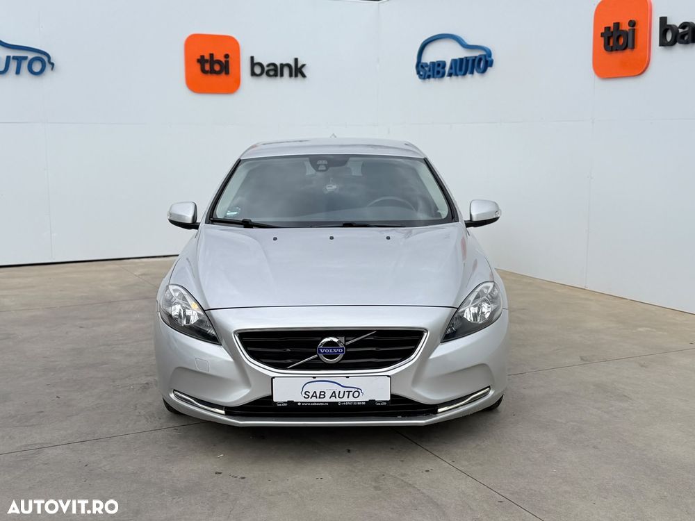 Volvo V40 D2 Powershift Kinetic - 3
