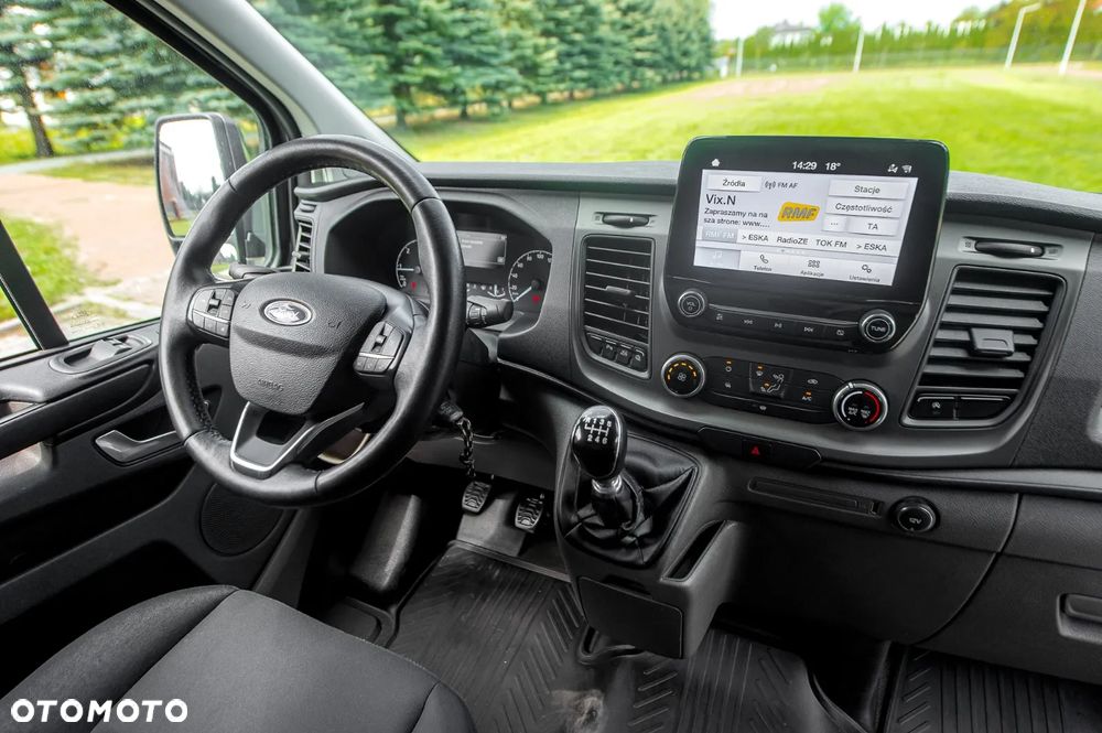 Ford Transit Custom - 8