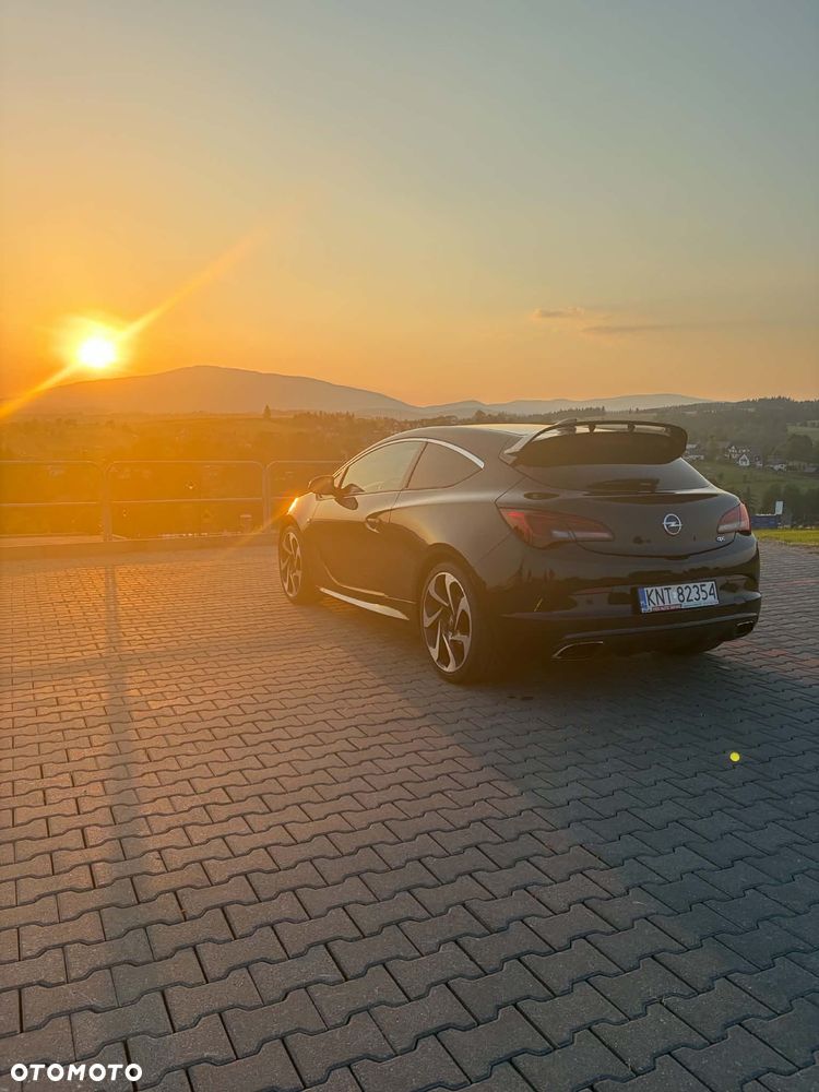 Opel Astra OPC - 9