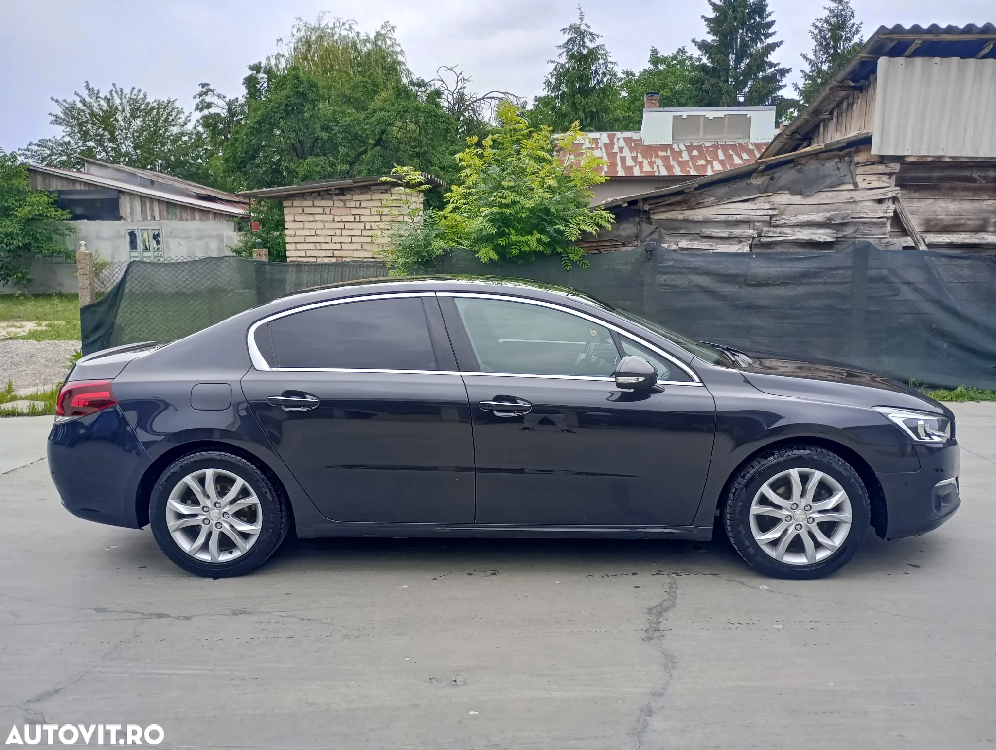 Peugeot 508 SW BlueHDi 120 EAT6 Stop&Start Allure - 4