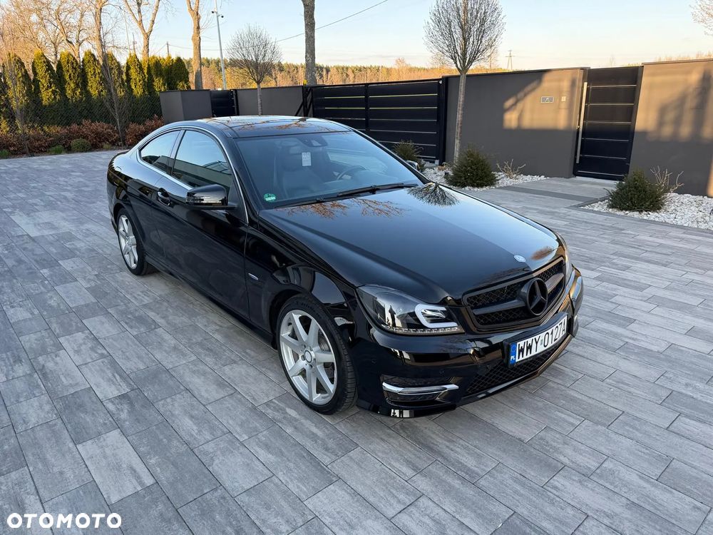 Mercedes-Benz Klasa C 180 BlueEFFICIENCY 7G-TRONIC - 2