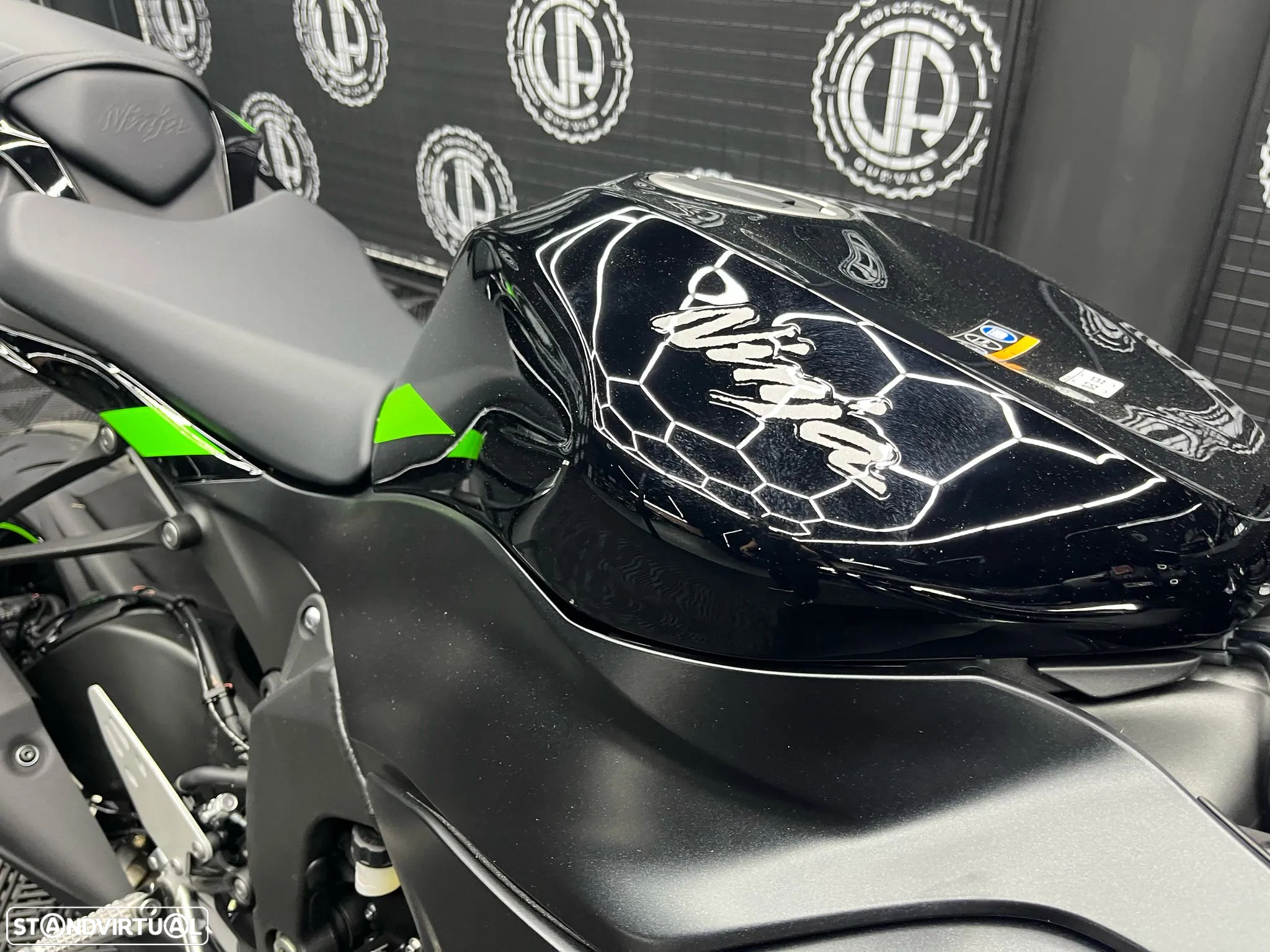 Kawasaki ZX 6R - 7