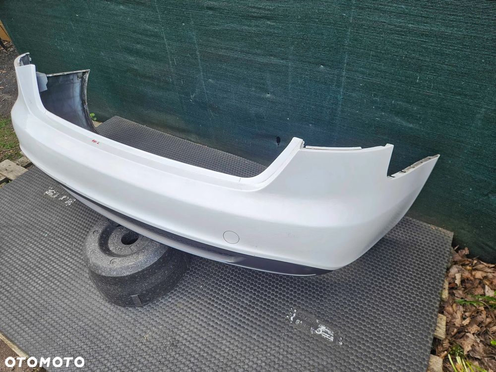 Zderzak Tyl Tylny S-Line Bialy Dyfuzor Audi A4 B8 Sedan - 7