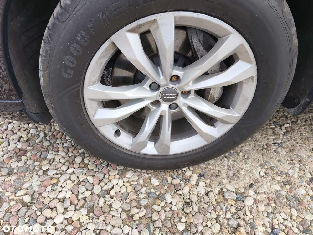 Audi Q7 3.0 TDI ultra Quattro Tiptronic - 17