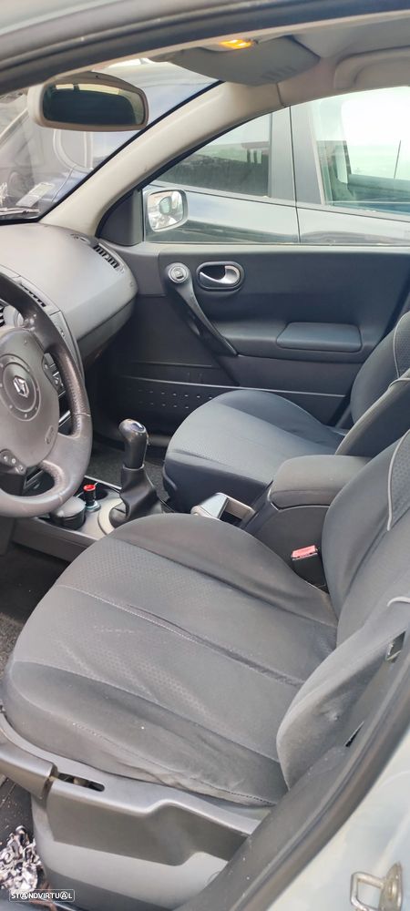 Renault Mégane Break 1.5 dCi Dynamique - 10
