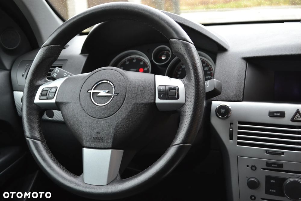 Opel Astra - 18