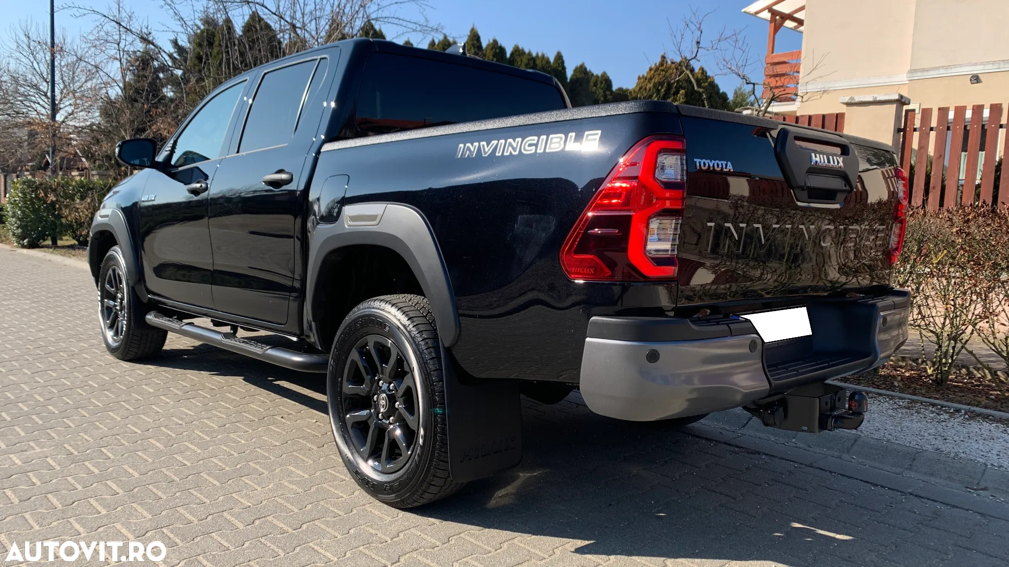 Toyota Hilux 2.8D 204CP 4x4 Double Cab AT MHEV Invincible Color Edition (3E5) - 6