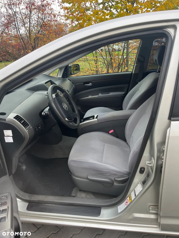 Toyota Prius 1.5 VVT-i Sol (nav) - 9