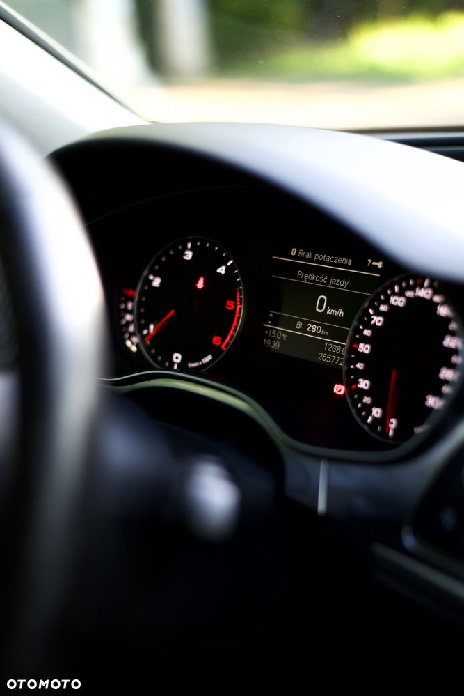 Audi A6 Avant 2.0 TDI DPF - 14