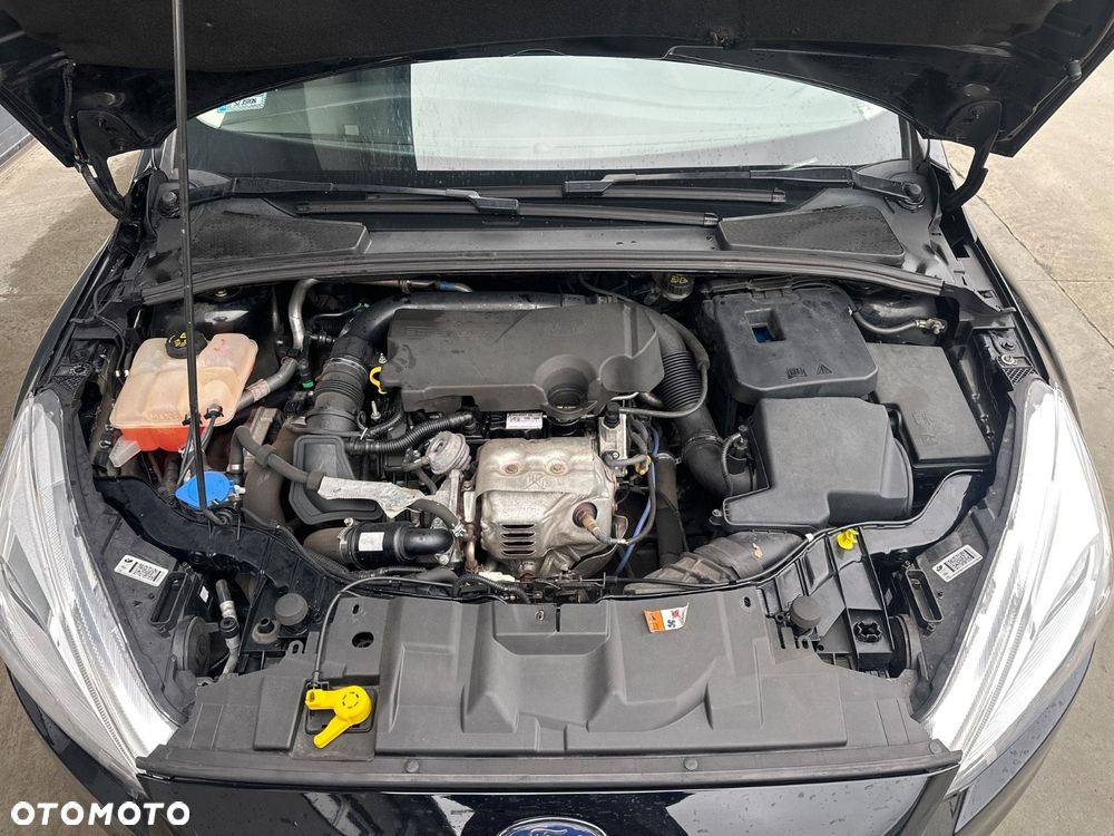 Ford Focus 1.0 EcoBoost Trend - 9