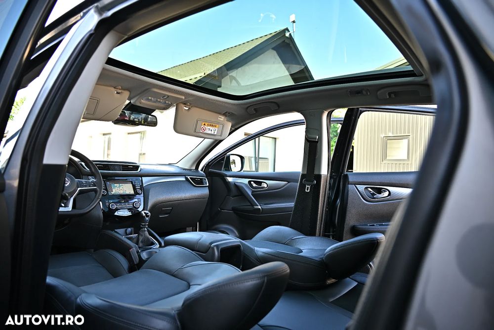 Nissan Qashqai 1.7 dCi TEKNA+ - 27