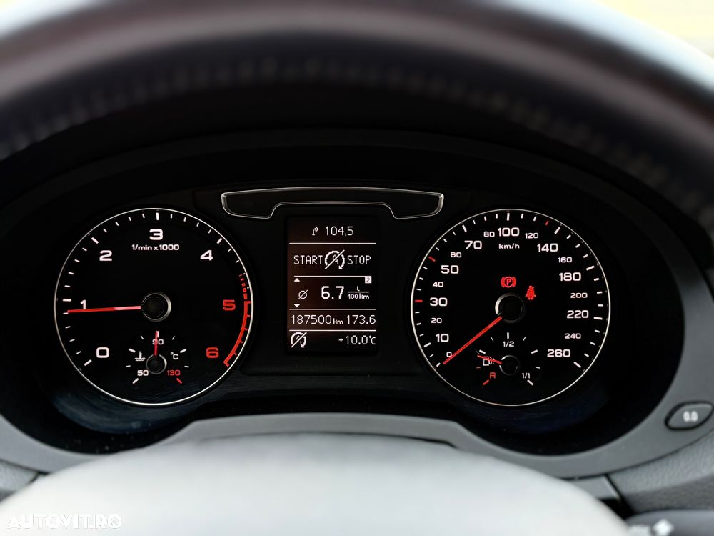 Audi Q3 2.0 35 TDI quattro Advanced - 14