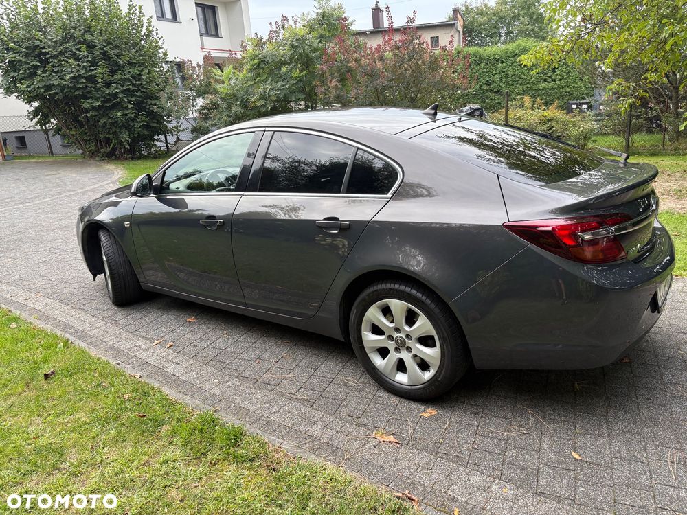 Opel Insignia - 21