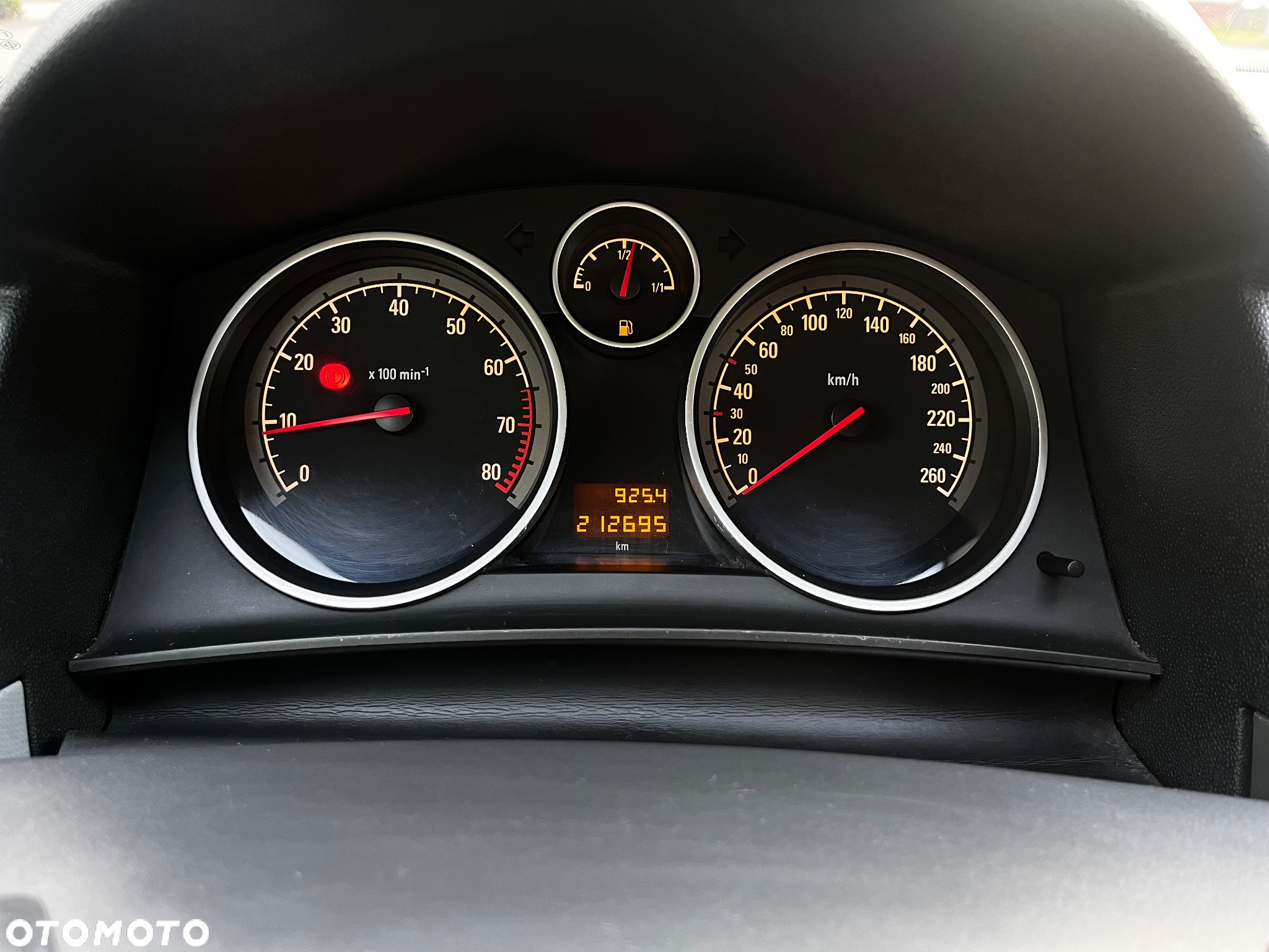 Opel Astra III GTC 1.6 Enjoy - 5