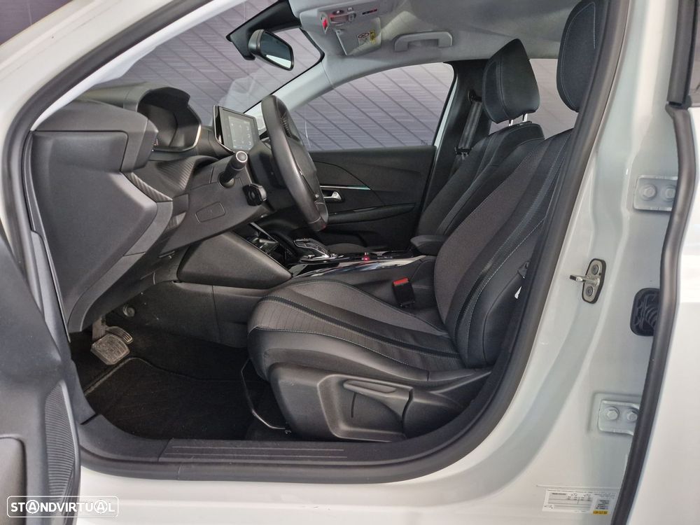 Peugeot e-208 50 kWh Allure - 9