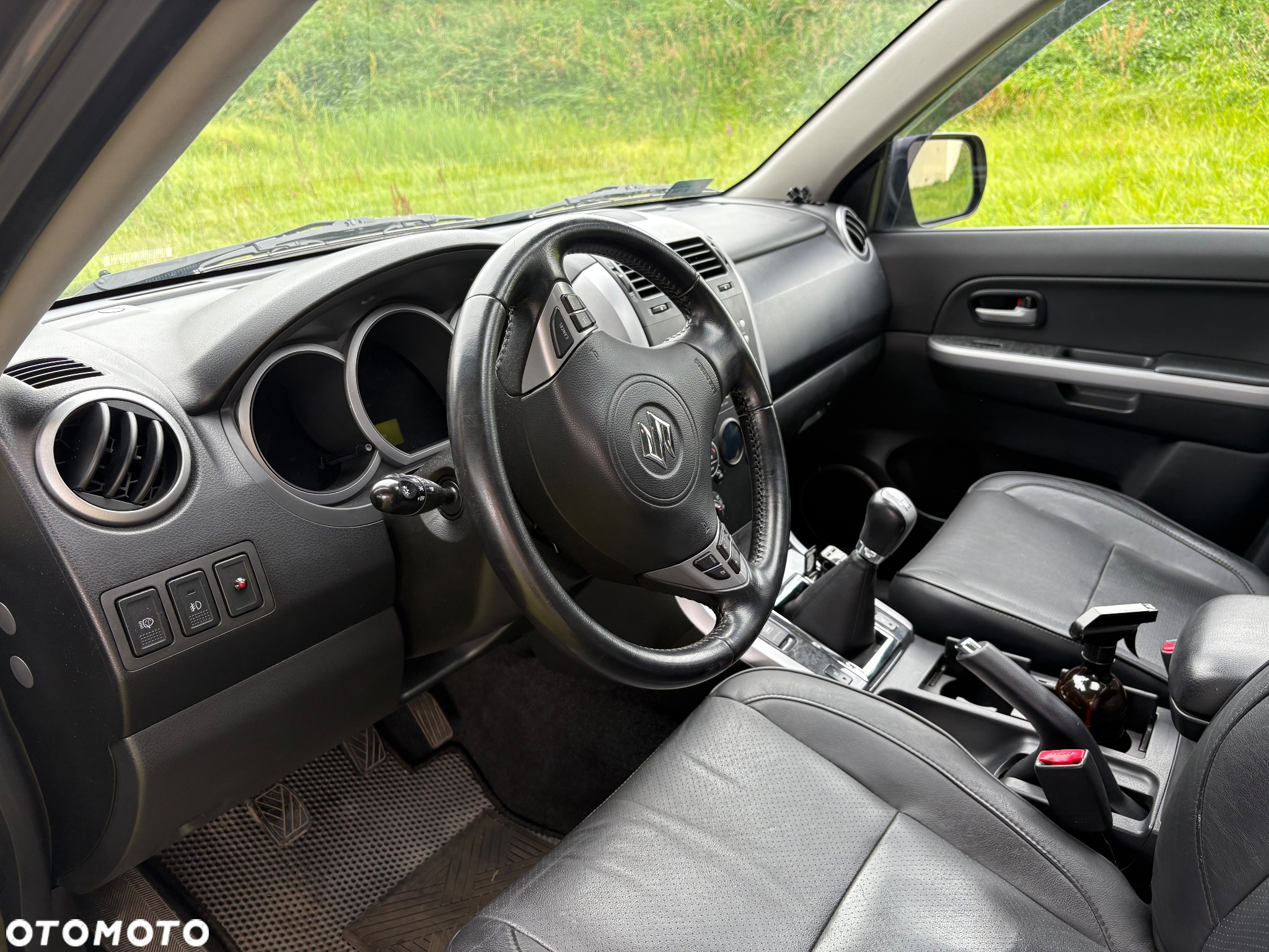 Suzuki Grand Vitara 1.9 DDiS - 40
