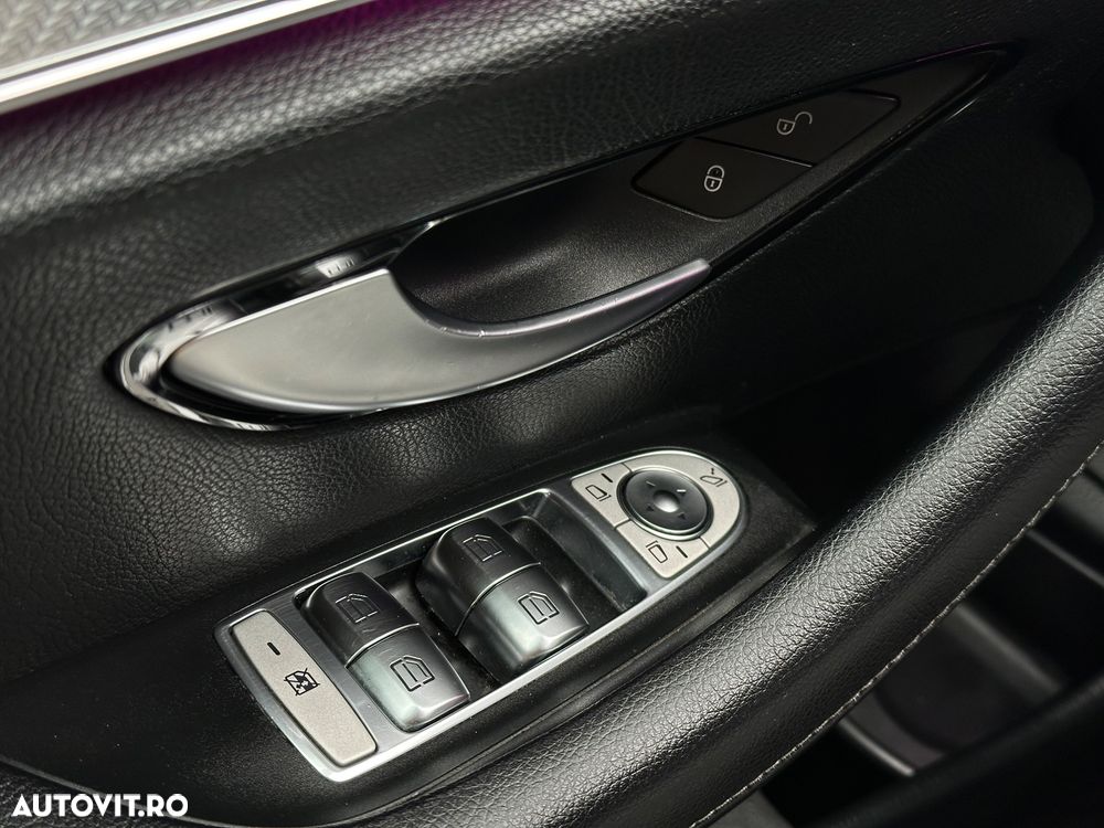 Mercedes-Benz E 220 d 9G-TRONIC Avantgarde - 33