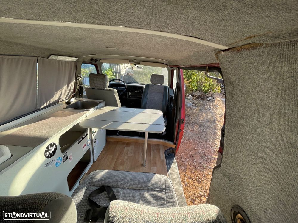 VW Transporter 1.9 TD Kombi Lg.Sp - 11