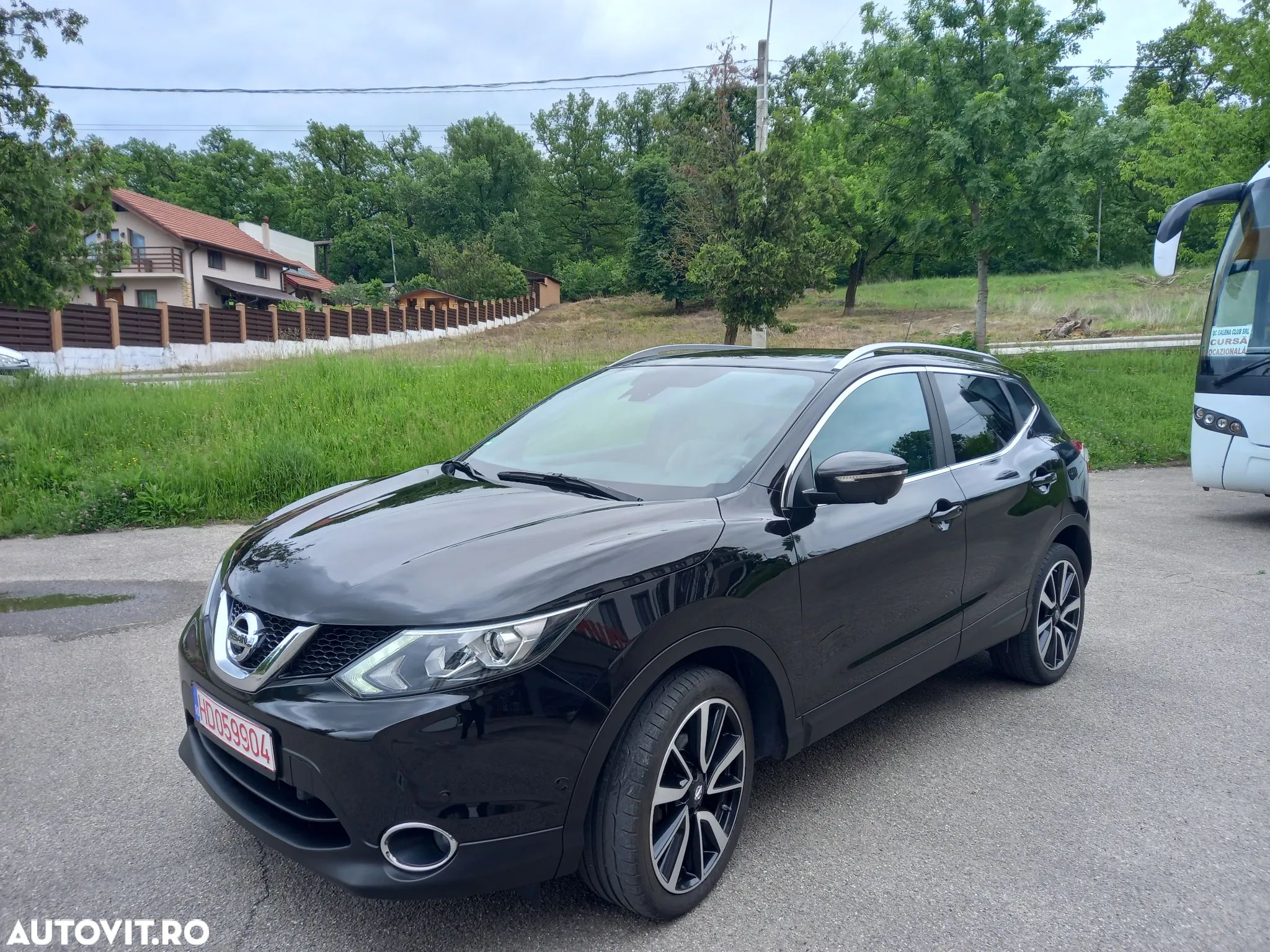 Nissan Qashqai 1.6 DCI Start/Stop 4X4-i Tekna - 1