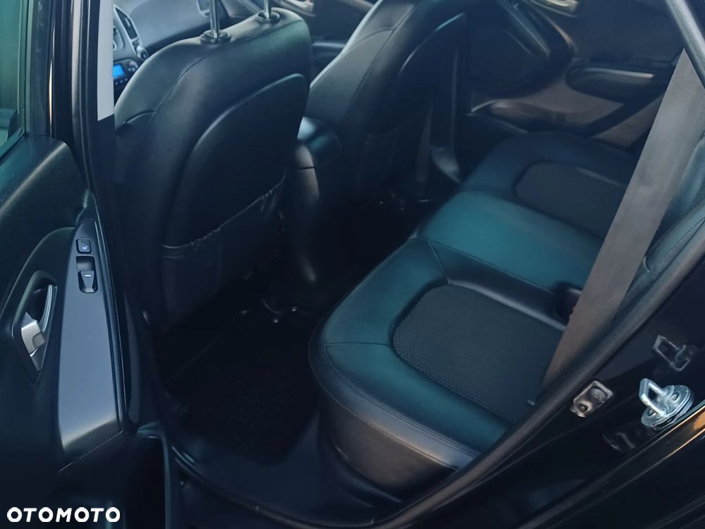 Hyundai ix35 1.6 2WD 5 Star Edition - 4