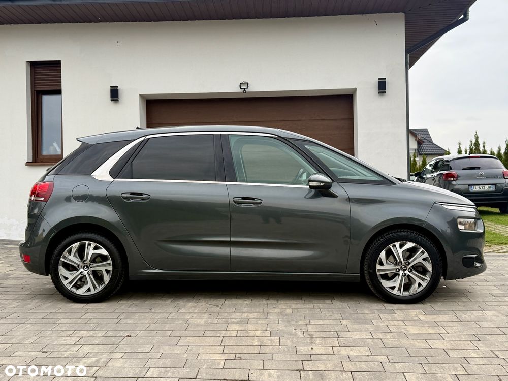 Citroën C4 Picasso - 9