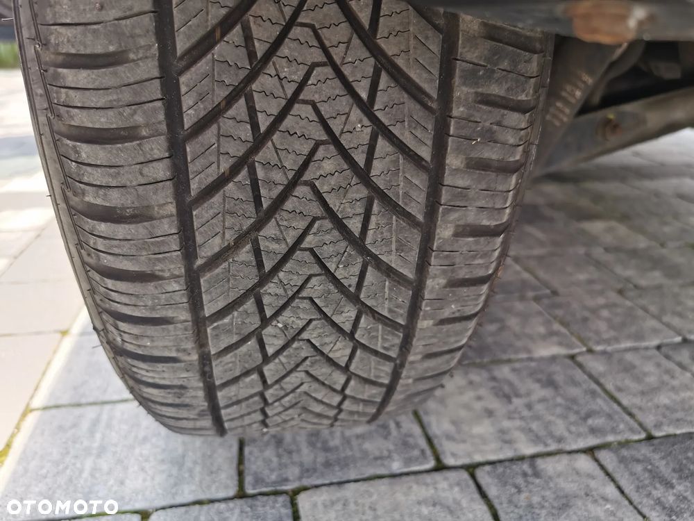 Nissan Qashqai 2.0 4x4 Tekna CVT - 15