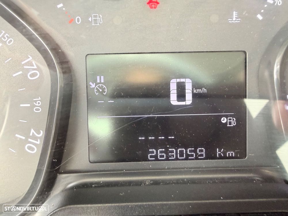 Peugeot Expert 2.0 BlueHDi L3H1 Semi-Vidrado - 9