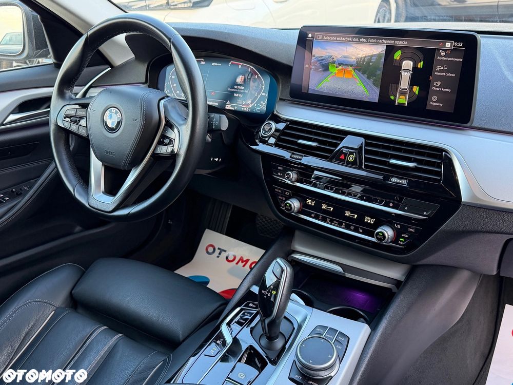 BMW Seria 5 - 38