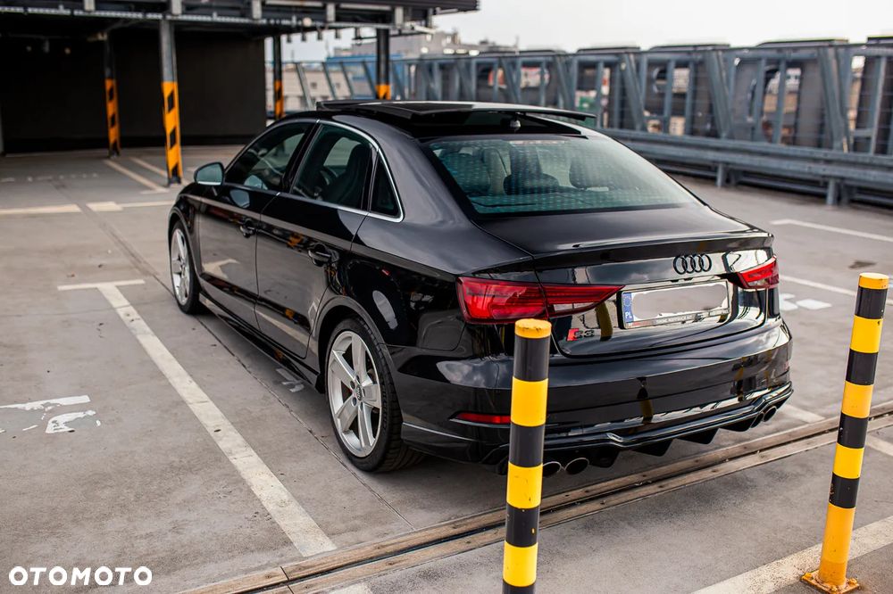 Audi S3 S tronic - 3