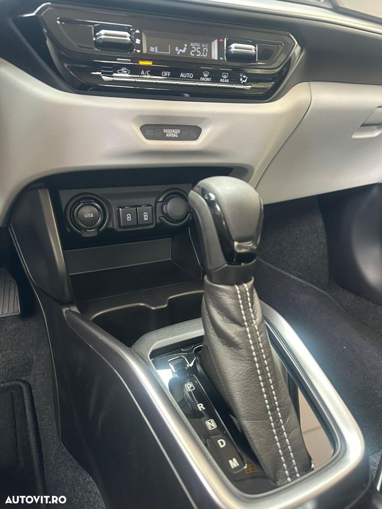 Suzuki Swift 1.2 CVT Spirit - 11