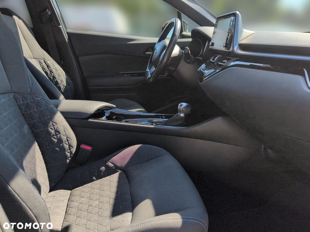 Toyota C-HR 2.0 Hybrid Style - 9