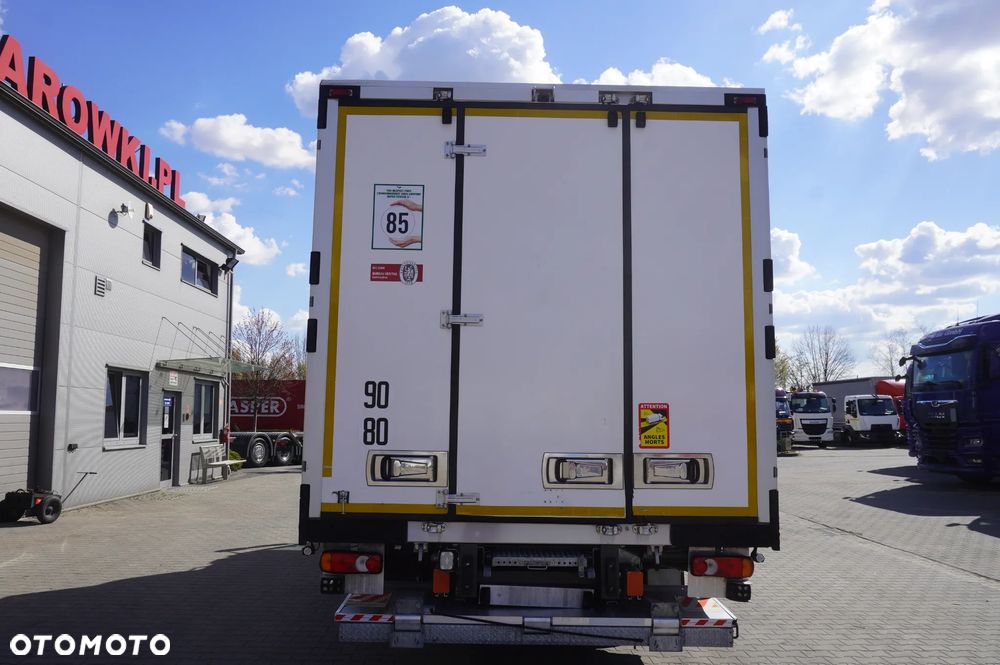 Renault D12.240 / Lamberet / Winda Dhollandia 1500 kg / 130 tys.km !!_226313 - 4